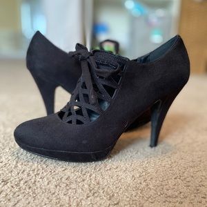 Black Impo Heels